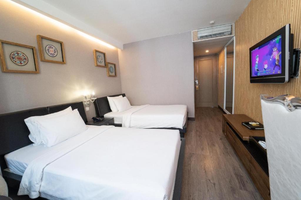 The White Hotel 8A Thai Van Lung Bandar Ho Chi Minh Luaran gambar