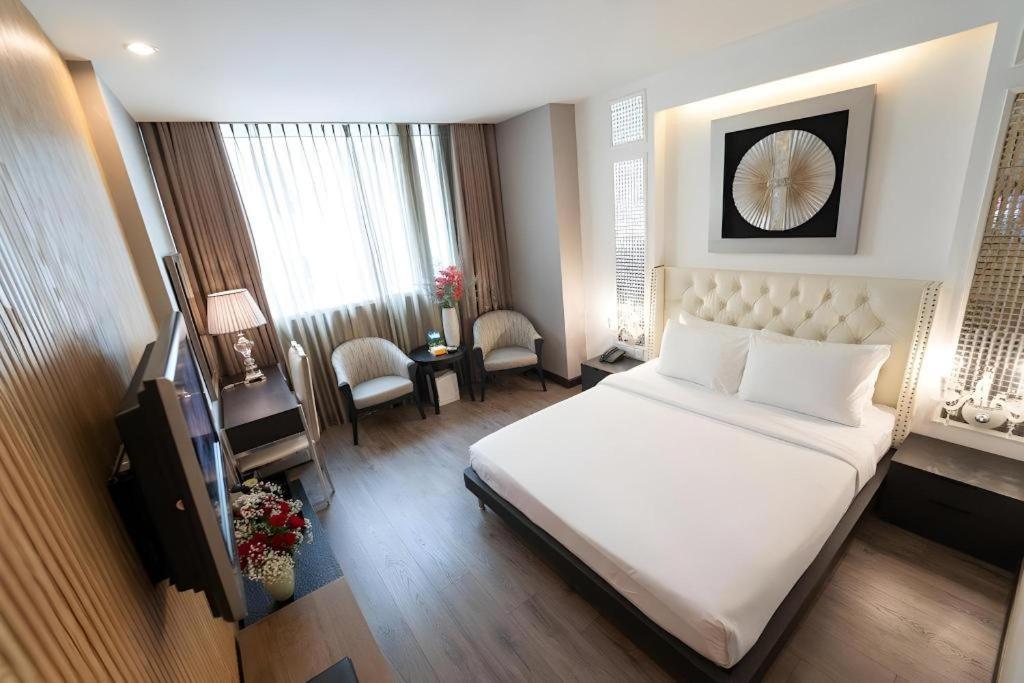 The White Hotel 8A Thai Van Lung Bandar Ho Chi Minh Luaran gambar