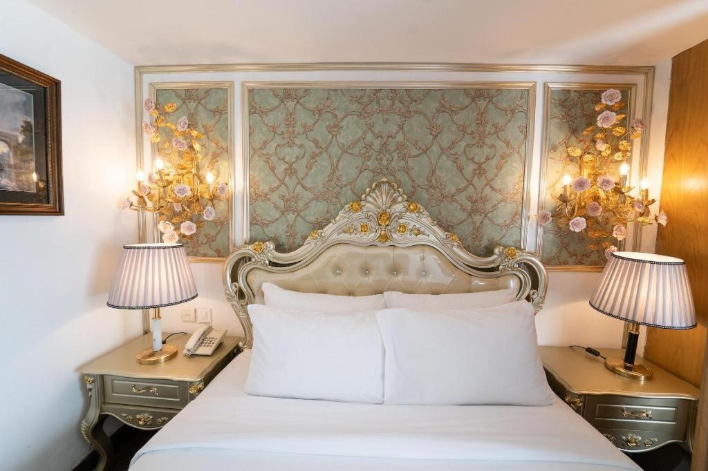 The White Hotel 8A Thai Van Lung Bandar Ho Chi Minh Luaran gambar